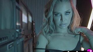 See Nicole Aniston's big ass and tits