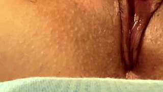 She REACHES ORGASM in CLOSE-UP MASTURBATION