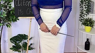 Sexy MILF explains the concept of clitoris to her student
