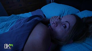 A junior man sneaked into step mom’s bed after having a nightmare - 2of3