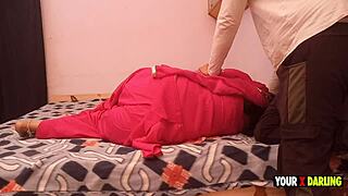 अरे, पंजाबी भाभी की गंद मसाज करना चाहोगे चोदाई से पहले?