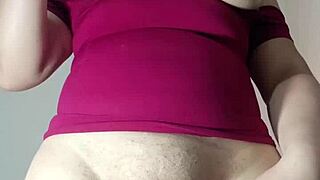 Latina Stepmom Shows Off Giant Cameltoe in Tight Leggings