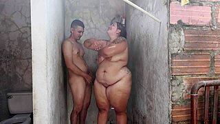 Damn! Latina Milf Seduces Young Neighbor for Raw Action!