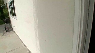 milf jessica lynn gets a load in her face