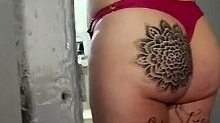 Hidden Camera Spies On Slut's Ass During Fight