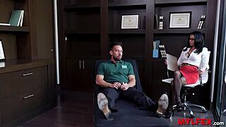 Can you believe the psychologist’s squirt skills at Mylfex?