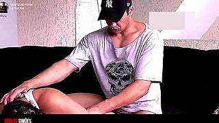 macho gostoso, you're putting it in my ass so good...