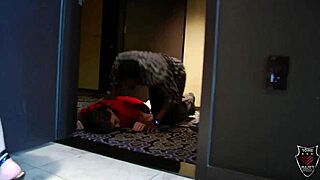 Rome Major Bangs Carmen Valentina In Threesome! 😘