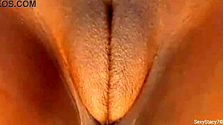 sexystacy7 showing off that phat pussy play - damn, so juicy! 😍
