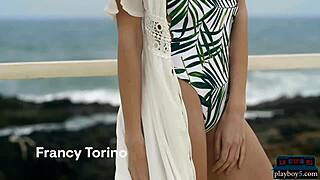 Italian Petite Body Milf Model Francy Torino Outdoor Striptease