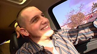 ब्लॉन्डी मॉम हील्स में बड़ा लंड चूसती और चोदती है