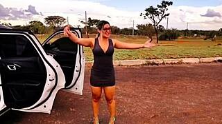 स्टीपमॉम ने मुझे कार के साथ कैच किया, वाइल्ड एनल सरप्राइज डिलीवर किया