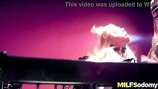 Does sexy blonde milf michelle thorne make him eat her muff before fucking her ass?