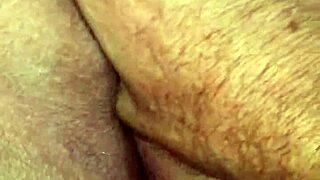 Wife's swollen clit gets some intense suction play 😏