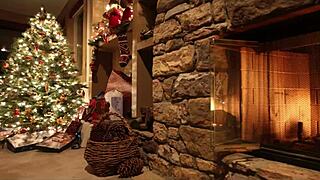 step mom saves christmas with wild deepthroat and creampie action