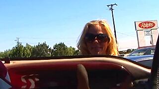 fucking blonde mom kayla synz in doggystyle on bed?