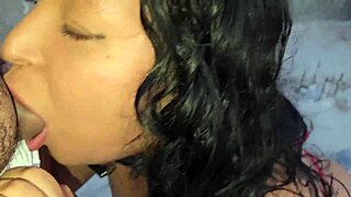 milf sumisa dominada en la azotea al aire libre por el alba�il facial mamada lluvia dorada azotes es su gran culo y di�logo sucio perra dispuesta a todo esclava del morbo sin limites una puta completa