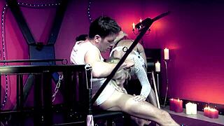 Guy can't wait to fuck his mistress, rips her fishnets off