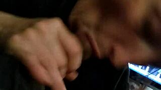 Epic blowjob session worth remembering