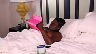 lisa rivera says, i'll give you sloppy head in our hotel.