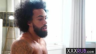 Big Ass Milf Lacey Jayne Gives Wet Massage