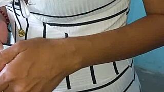 कैलिफोर्निया में पड़ोसी के साथ होममेड सेक्स, टाइट चूत के साथ