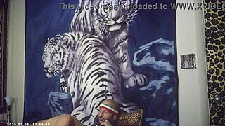 Behind The Scenes Glasses Cam Big Breast Brunette Babe Feels The Italian Pound Machine