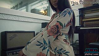 Harley Dean Strips in Studio?