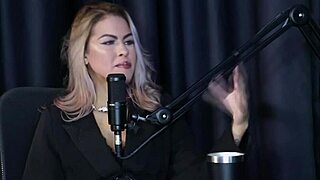 Best moments of ariane kimiko in preliminares podcast with bia hot