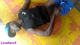 trying to cum out with machine and toys