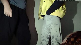 i masturbate while my stepmom watches before sex