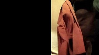 hey, check out my leather harness auto session outdoors 😈