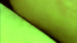 Brunette secretary ko lingerie mein chudai?