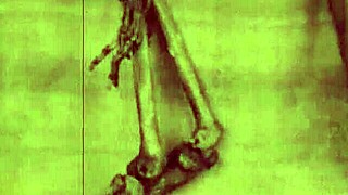 I present this vintage granny looking good for her age