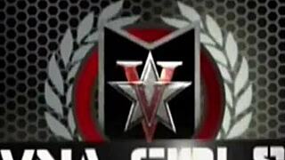 sarah jay plays with dildo and drills her pussy