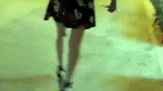 I get hot on the street and tease my boyfriend in the car