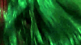 राजत भाई की जीएफ को फक करता है जब वो बाहर है!