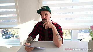 lili cocksinhell gets pounded on the kitchen table