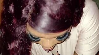 सबसे हॉट सौतेली मां पति के जाने पर चुपके से सौतेले बेटे को चोदती!