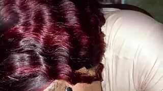 सबसे हॉट सौतेली मां पति के जाने पर चुपके से सौतेले बेटे को चोदती!