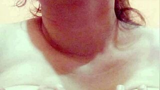 Aurora Estelar Shows Huge Tits!