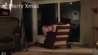 Chica In Red Bikini Shows Off Her Big Ass.