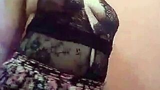 i am aurora estelar showing myself in my home bathroom