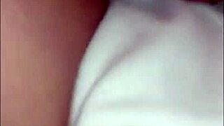 Latina cleaning girl fucks!