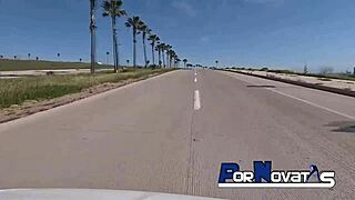 Nueva joven mexicana quiere ser actriz porno en pornovatas, curvy ass and boobs in public fitness.