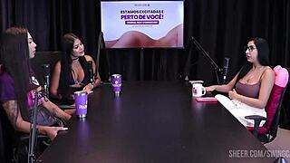 Renatinha Melo Swings With Tifany Rocha And Didy Reis