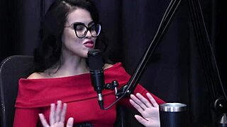 Latina Annie Clementine Reaches Orgasm In Public Podcast Interview With Bia Hot
