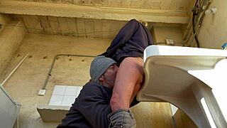 hot wife and neighbor EAT pussy in washing machine room - ORGASMS explode - amateur spanish milf