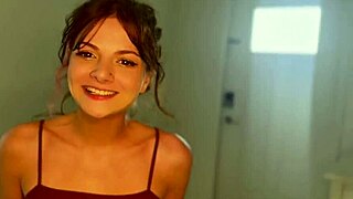 मस्कुलर एथलेटिक इंटररेसियल डॉगीस्टाइल चुदाई पेटाइट 18+ स्लट जोसी जो क्लोज अप!