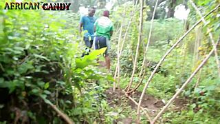 फार्म लैंड पर चब्बी बेब को हार्डकोर चोदा